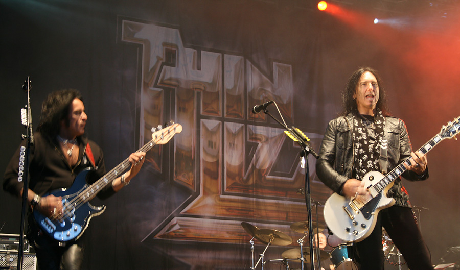 Thin Lizzy -basisti Marco Mendoza ja -kitaristi Damon Johnson
